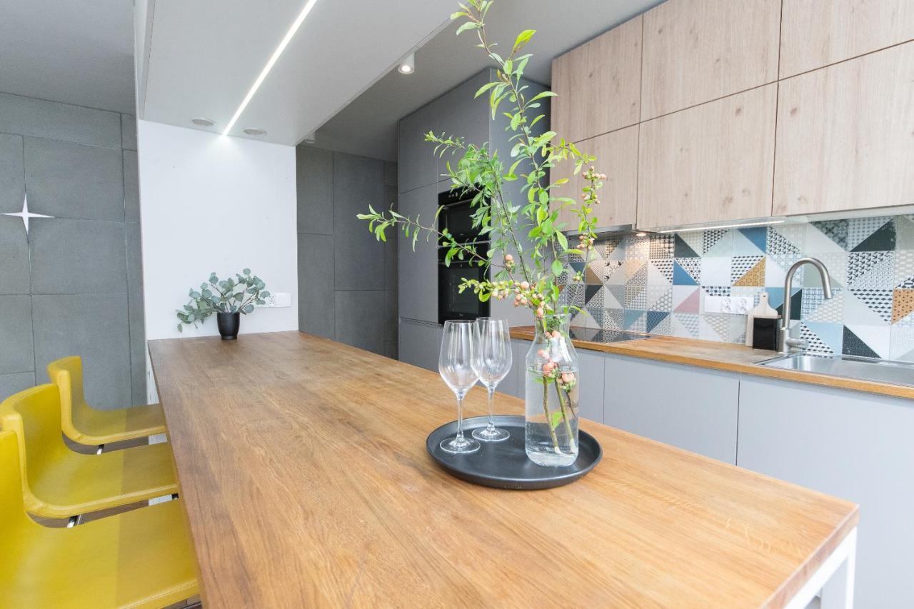 Private Garden In City Center P4You Pl คราคูฟ ภายนอก รูปภาพ